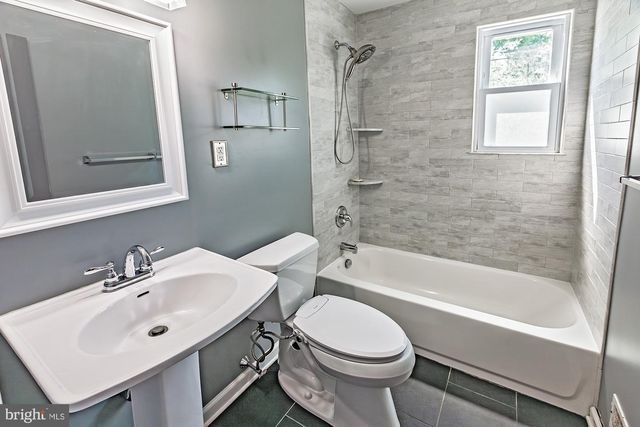 1208 WINSTEAD RD, Wilmington, DE 19803