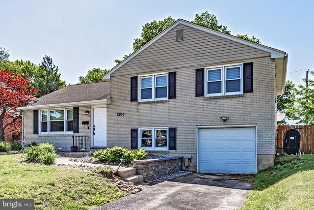 1208 WINSTEAD RD, Wilmington, DE 19803