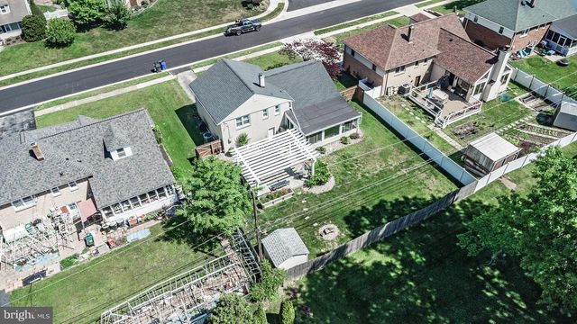 1208 WINSTEAD RD, Wilmington, DE 19803