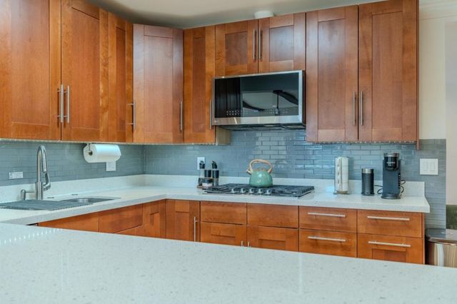 608 7th Avenue, San Bruno, CA 94066