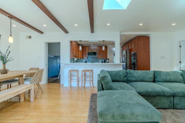 608 7th Avenue, San Bruno, CA 94066