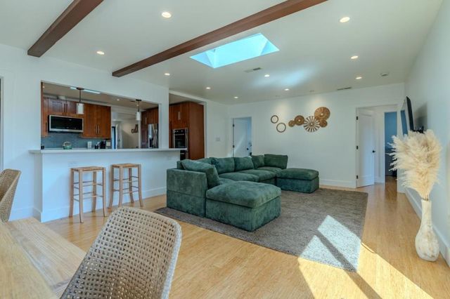 608 7th Avenue, San Bruno, CA 94066