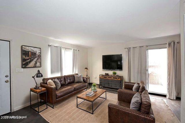 8819 N 12TH Place, Phoenix, AZ 85020