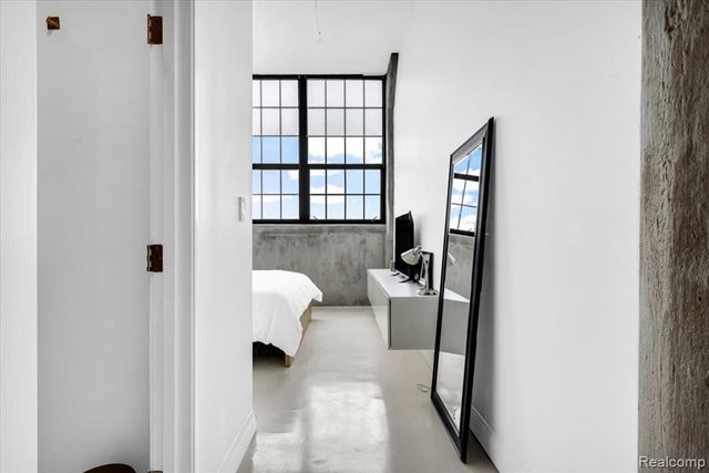 6533 E Jefferso Avenue 703, Detroit, MI 48207