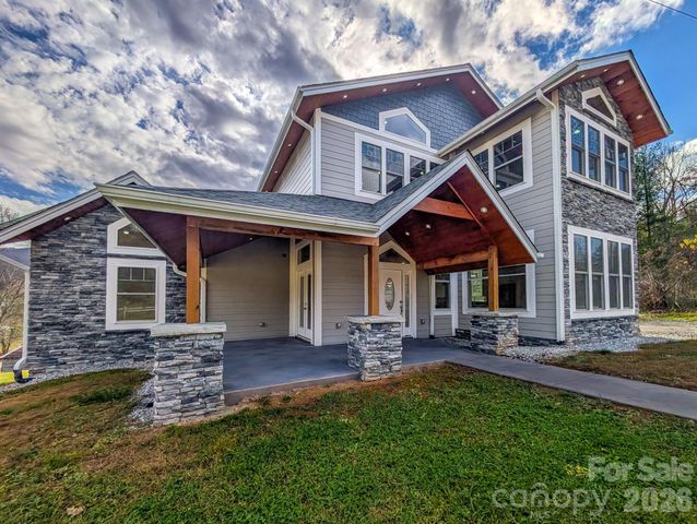 7854 E US Highway 19E None, Burnsville, NC 28714