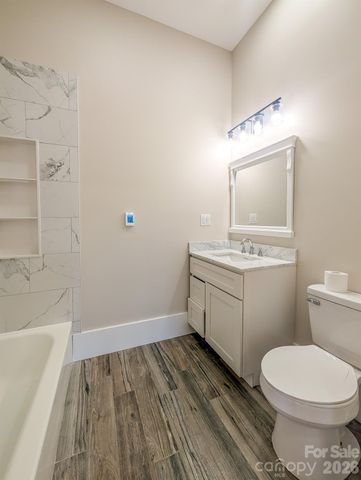 7854 E US Highway 19E None, Burnsville, NC 28714