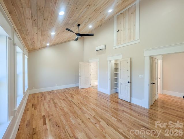 7854 E US Highway 19E None, Burnsville, NC 28714