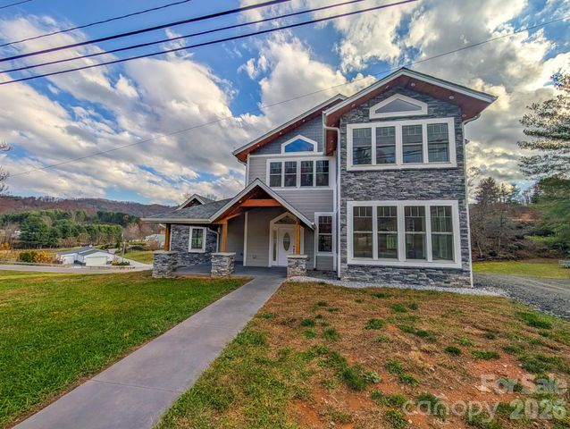 7854 E US Highway 19E None, Burnsville, NC 28714