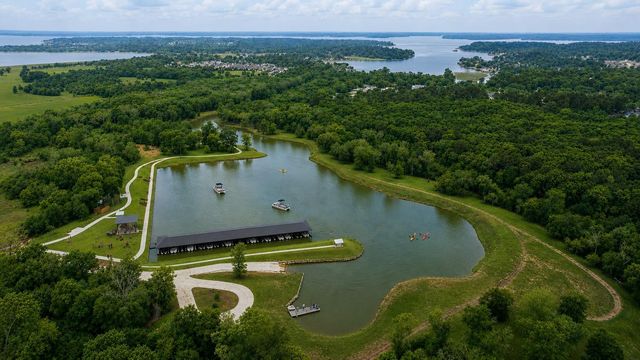 10102 Hollins Hill Lane, Willis, TX 77318