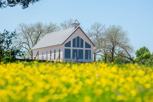10102 Hollins Hill Lane, Willis, TX 77318