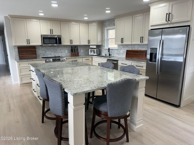 3964 Springfield Rd, Bardstown, KY 40004