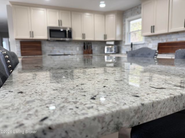 3964 Springfield Rd, Bardstown, KY 40004