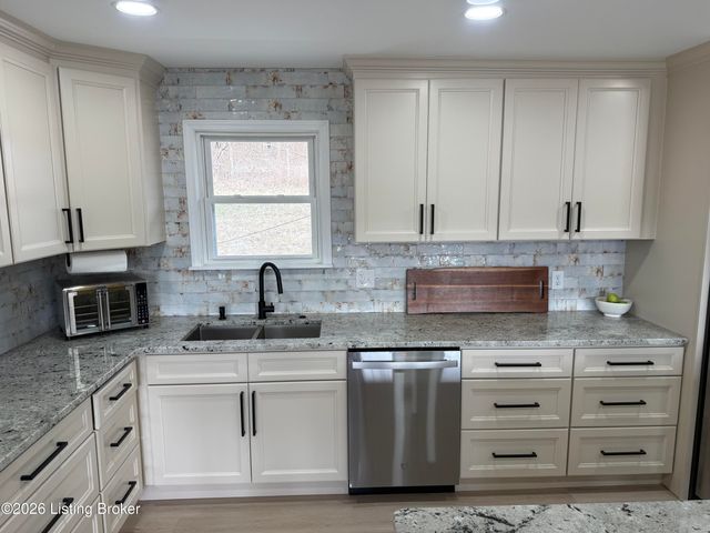 3964 Springfield Rd, Bardstown, KY 40004