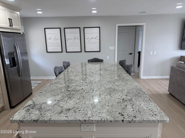 3964 Springfield Rd, Bardstown, KY 40004