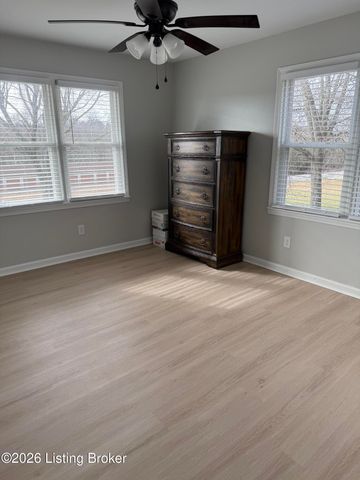 3964 Springfield Rd, Bardstown, KY 40004