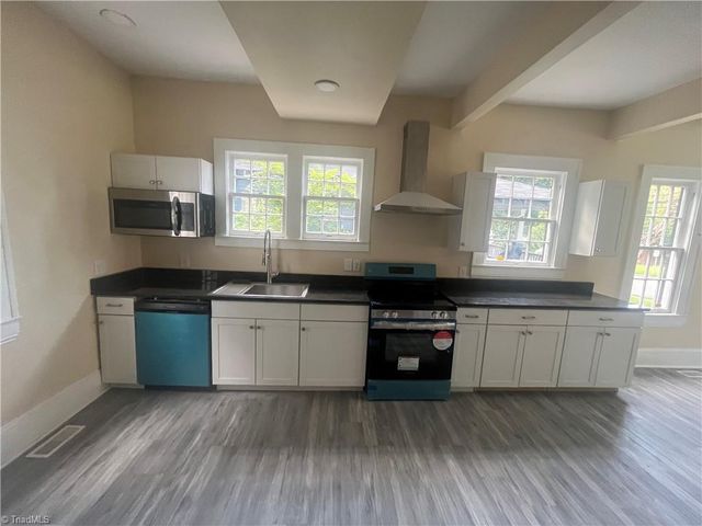 2515 Patterson Avenue, Winston-salem, NC 27105