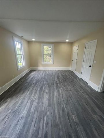 2515 Patterson Avenue, Winston-salem, NC 27105