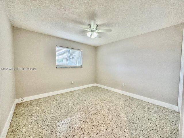 10303 NW 35th Pl, Miami, FL 33147