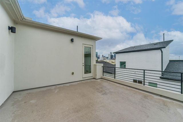 2408 Emancipation Avenue A, Houston, TX 77004