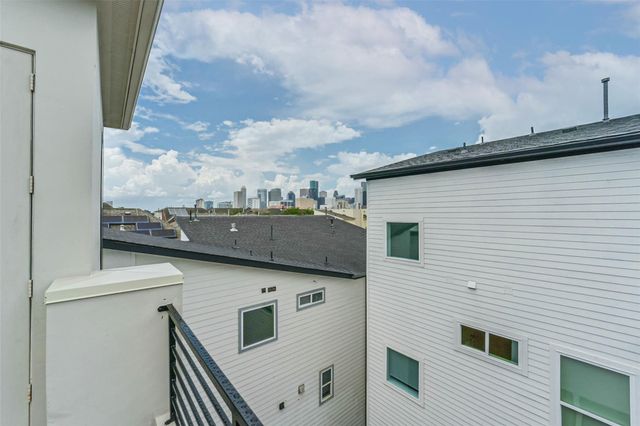 2408 Emancipation Avenue A, Houston, TX 77004