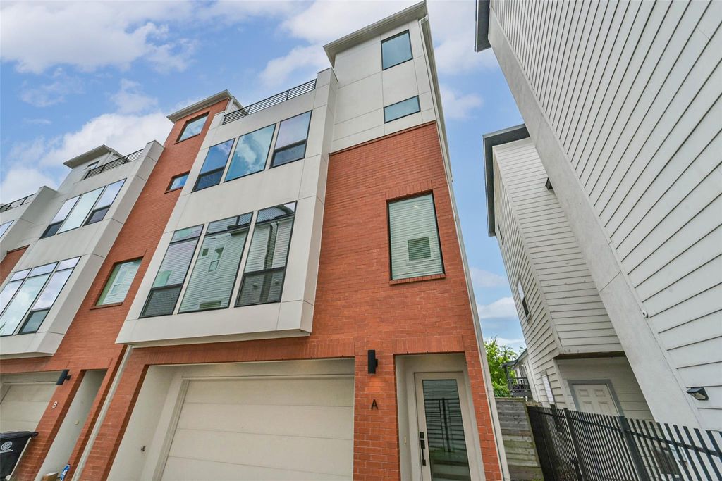 2408 Emancipation Avenue A, Houston, TX 77004