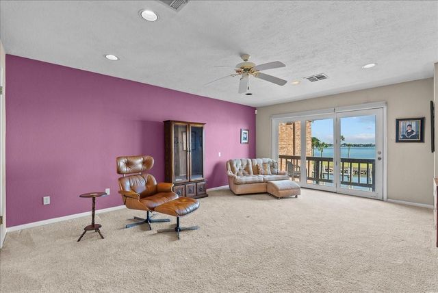7105 Broadway Street, Galveston, TX 77554