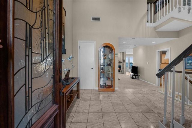 7105 Broadway Street, Galveston, TX 77554