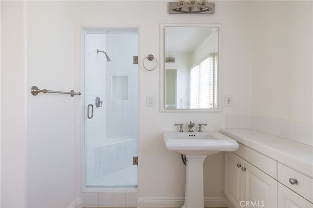 2500 Bungalow Place, Corona Del Mar, CA 92625
