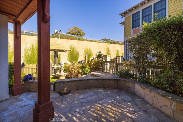2500 Bungalow Place, Corona Del Mar, CA 92625