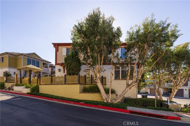 2500 Bungalow Place, Corona Del Mar, CA 92625