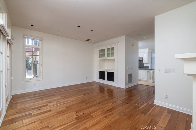 2500 Bungalow Place, Corona Del Mar, CA 92625
