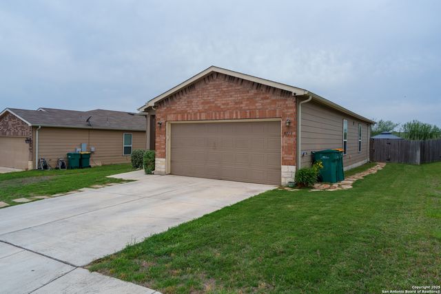 9719 Harbor Mist Lane, Converse, TX 78109