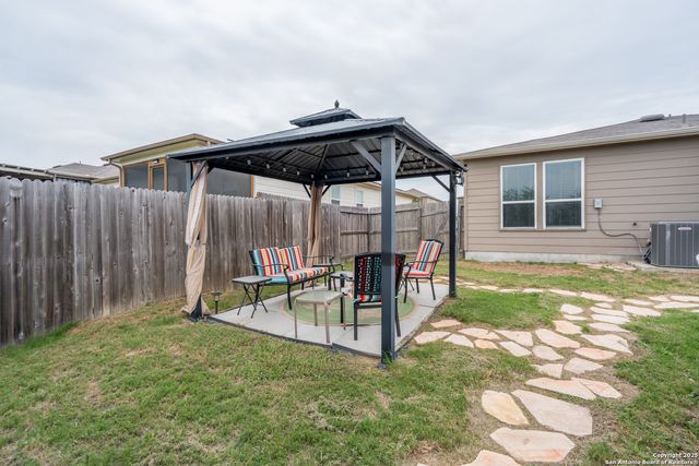 9719 Harbor Mist Lane, Converse, TX 78109