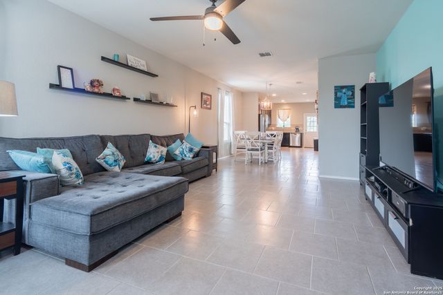9719 Harbor Mist Lane, Converse, TX 78109
