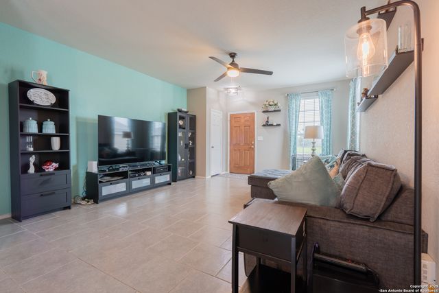 9719 Harbor Mist Lane, Converse, TX 78109