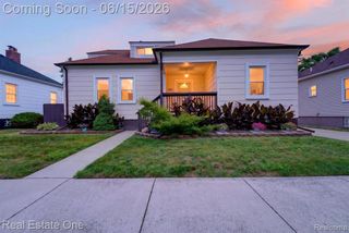 466 Spruce Street, Wyandotte, MI 48192