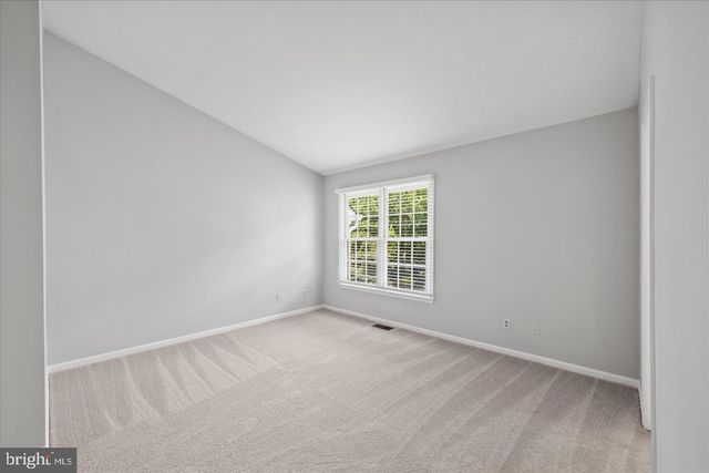 299 S PICKETT ST, Alexandria, VA 22304