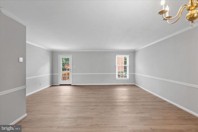 299 S PICKETT ST, Alexandria, VA 22304