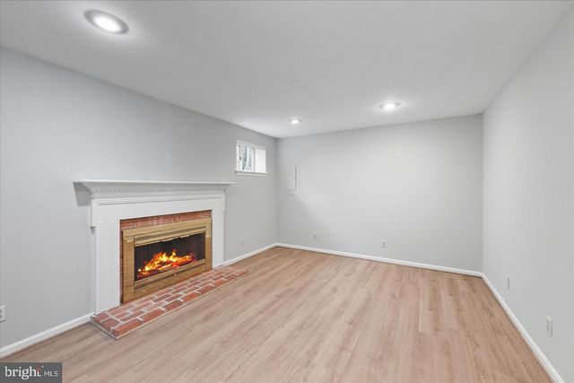 299 S PICKETT ST, Alexandria, VA 22304