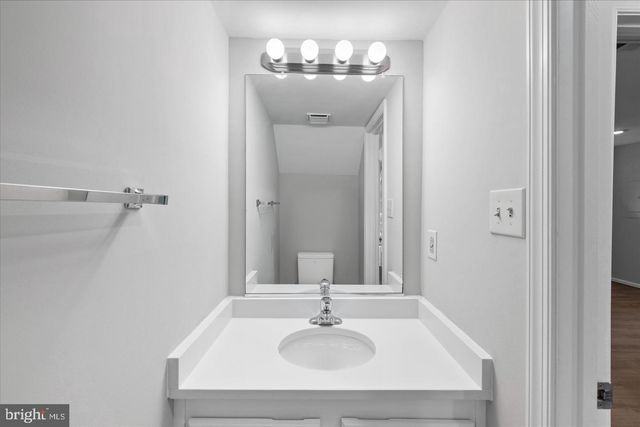 299 S PICKETT ST, Alexandria, VA 22304