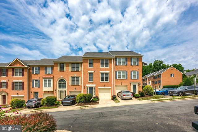 299 S PICKETT ST, Alexandria, VA 22304
