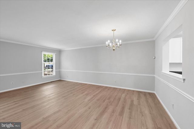 299 S PICKETT ST, Alexandria, VA 22304