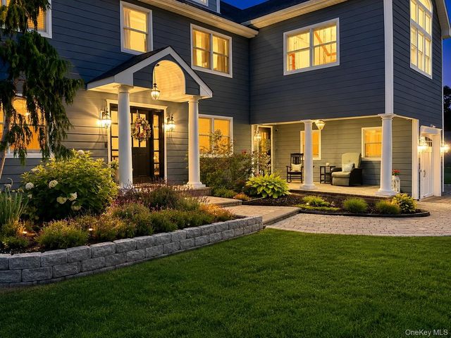 230 W Islip Road, West Islip, NY 11795