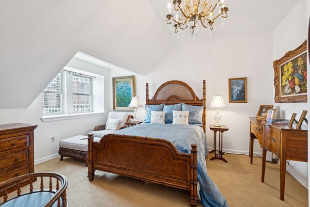 55 Ashley Avenue 18, Charleston, SC 29401