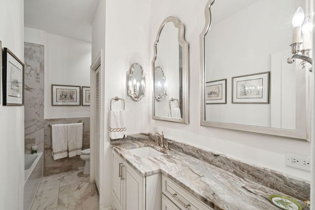 55 Ashley Avenue 18, Charleston, SC 29401