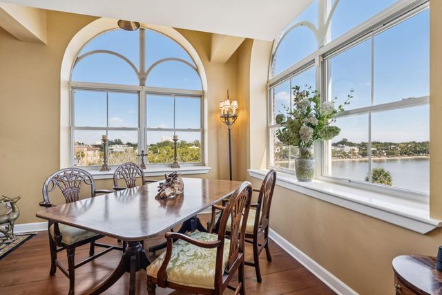 55 Ashley Avenue 18, Charleston, SC 29401