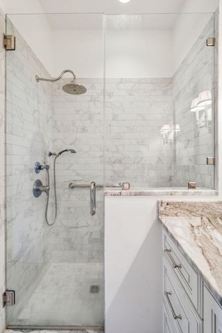 55 Ashley Avenue 18, Charleston, SC 29401