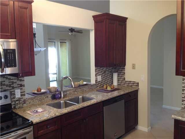 134 NW 98th Terrace, Plantation, FL 33324