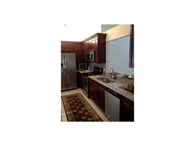 134 NW 98th Terrace, Plantation, FL 33324