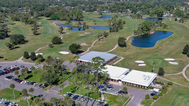 108 Grand Oaks Circle, Daytona Beach, FL 32114